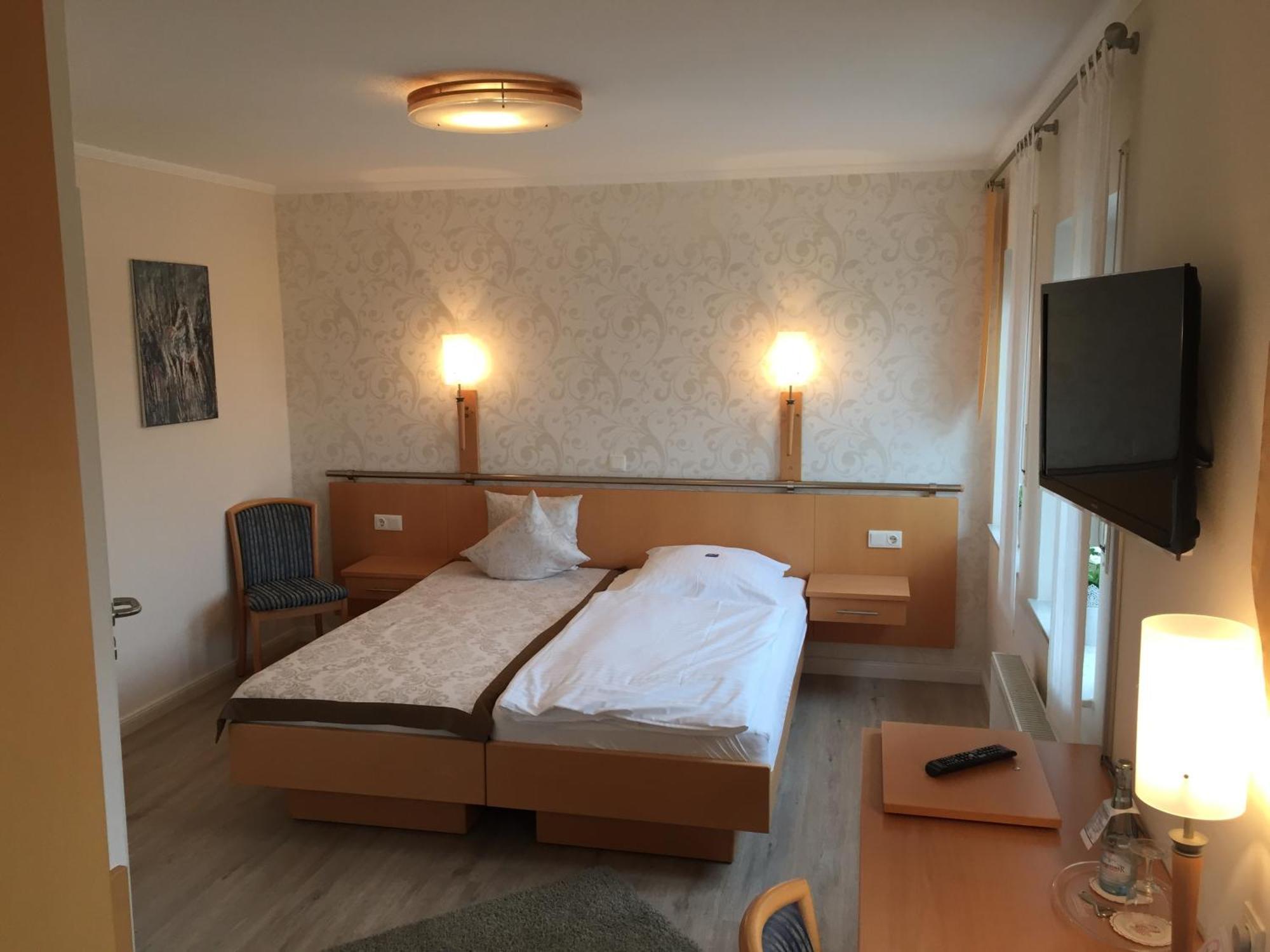 Restaurant Zum Heidekrug Hotel 3*